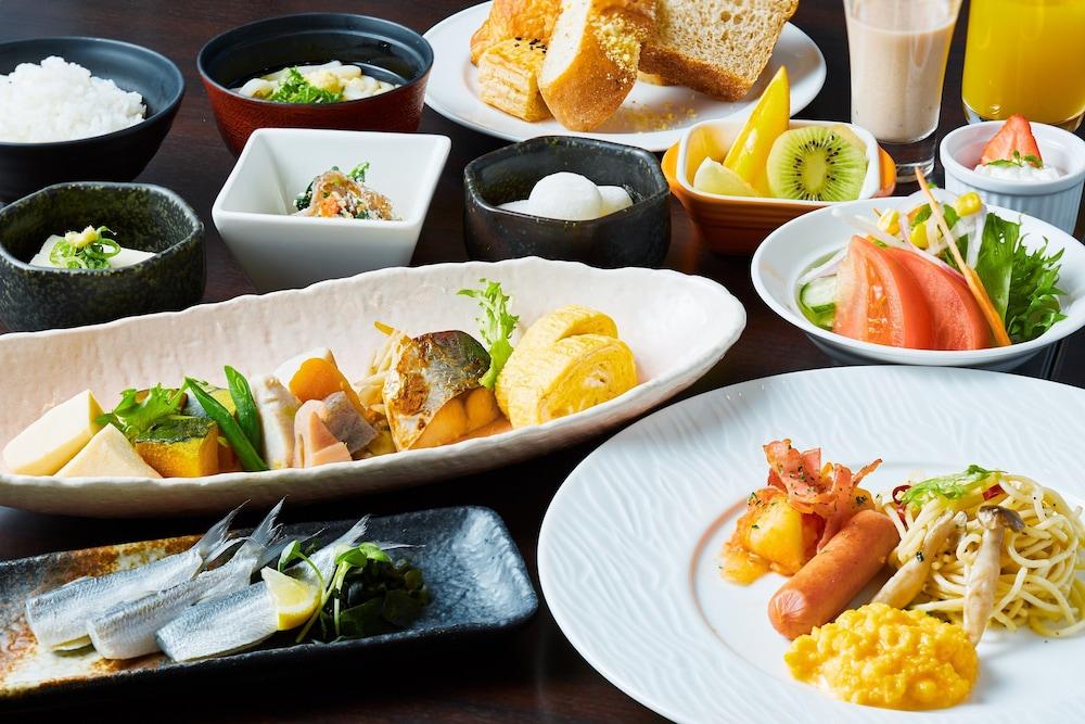 Mitsui Garden Hotel Okayama Exteriör bild